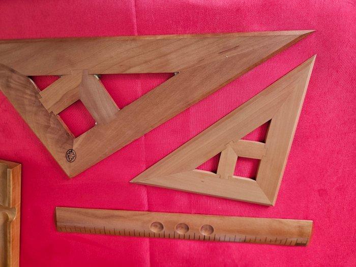 Rosmarini Magnusson Ghianda - Bureauset (10) - Hout, Antiek en Kunst, Antiek | Meubels | Stoelen en Sofa's