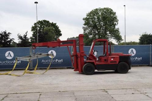 Veiling: Containerheftruck Clark Diesel, Zakelijke goederen, Machines en Bouw | Heftrucks en Intern transport, Ophalen