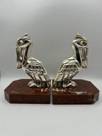 Hippolyte François MOREAU (1832-1927) - Boekensteunen -