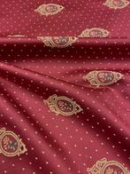 Jacquardweefsel met een dichte structuur, een fluwelen