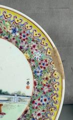 Bord - Porselein - Hangende tuinplaat