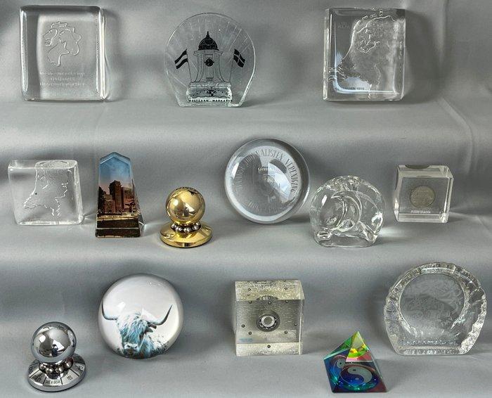 o.a. Leerdam Glas - Presse-papier (14) - presse papiers -, Antiek en Kunst, Antiek | Speelgoed