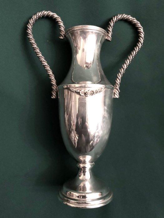 CC207 - Vaas - Een massief zilver van 925/000, 304 g,, Antiek en Kunst, Antiek | Zilver en Goud