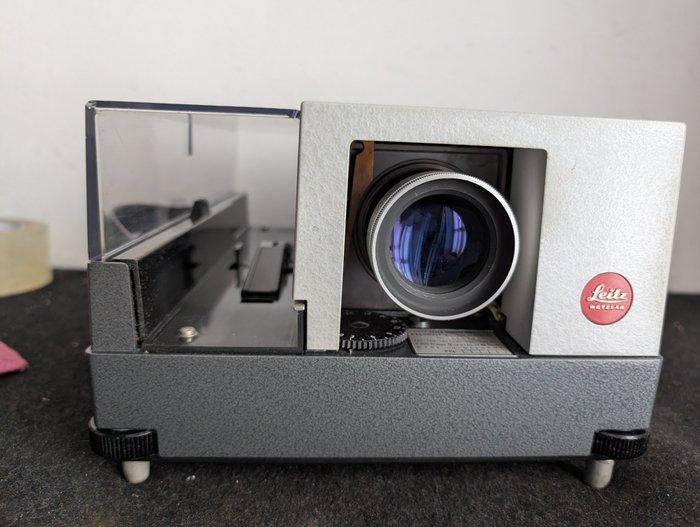 Leitz Wetzlar Diaprojector, Verzamelen, Foto-apparatuur en Filmapparatuur