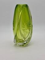 Val Saint Lambert - Vase - Volute vert chartreuse - Cristal