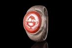 Oud-Romeins Zilveren Ring met Rode Jaspis Diepdruk met Vogel