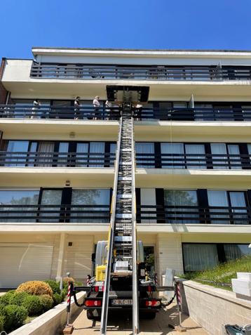 Location lift  déménageurs déménagement 0489636757 beschikbaar voor biedingen