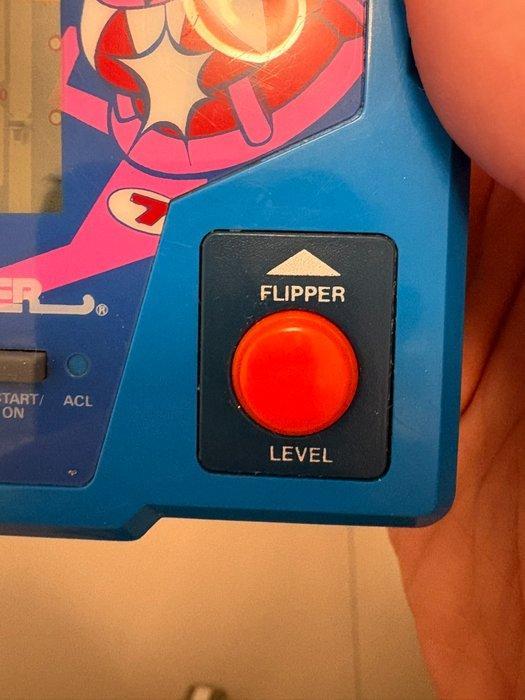 Tiger - Electronic Pinball - 1987 - Handheld gaming console, Games en Spelcomputers, Spelcomputers | Overige Accessoires