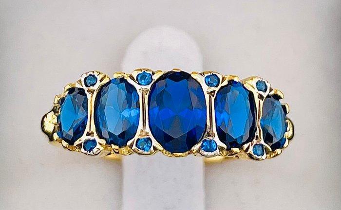 Zonder Minimumprijs - Ring - 9 kt. Geel goud, Zilver Saffier, Handtassen en Accessoires, Ringen