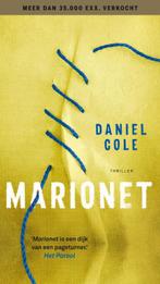 Marionet / Ragdoll / 2 9789021025100 Daniel Cole, Boeken, Verzenden, Gelezen, Daniel Cole