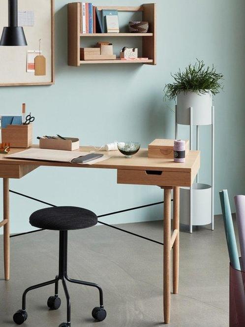 Hübsch - Plantentafel - Iris plantenstandaard - IJzer - Geen, Antiek en Kunst, Kunst | Designobjecten