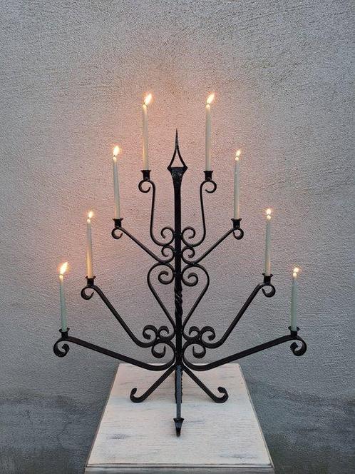 Religieus - Candélabre - Fer forgé - 8-Armig - Chapelle, Antiek en Kunst, Kunst | Designobjecten
