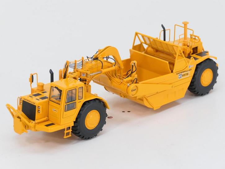 Schaal 1:48 Classic Construction Models CAT 657E WheelTr., Hobby en Vrije tijd, Modelauto's | 1:50, Gebruikt, Overige merken, Ophalen of Verzenden