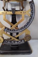 Jacob Maul - Balans of weegschaal - Bilateral - Messing,