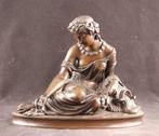 sculptuur, Zittende dame - 22 cm - Brons, Antiek en Kunst, Antiek | Keramiek en Aardewerk