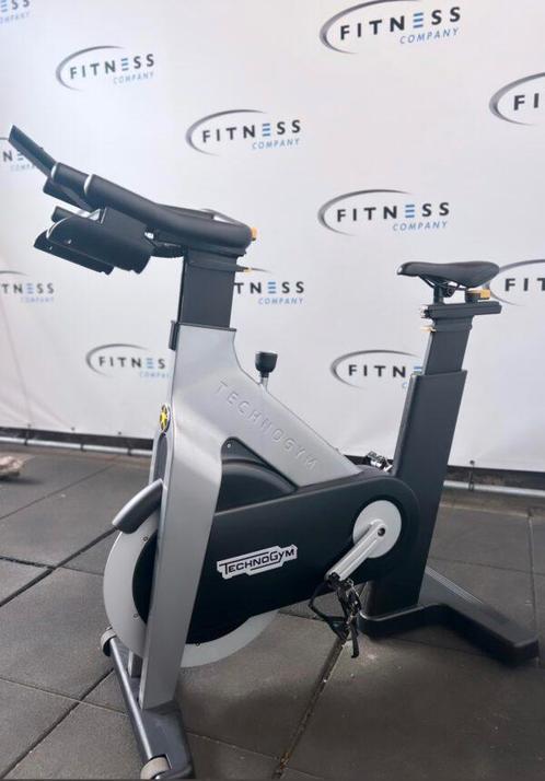 Technogym Group Cycle Connect | Spinning bike |, Sports & Fitness, Appareils de fitness, Envoi