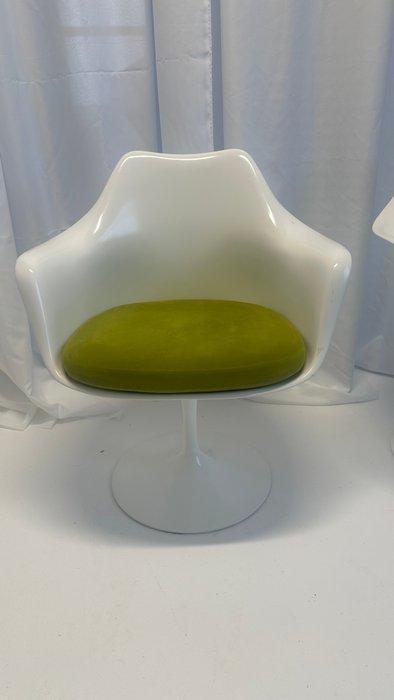 Knoll - Eero Saarinen - Stoel (2) - Tulpstoel - Glasvezel,, Antiek en Kunst, Kunst | Designobjecten