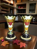 Arnhemse Fayencefabriek - Vase (2) - Faïence - Gouda -, Antiek en Kunst