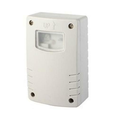 Daglicht sensor / Schemerschakelaar IP44 Wit, Maison & Meubles, Lampes | Autre, Envoi