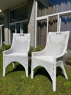 Stoel - Hout - Twee handbeschilderde rieten stoelen