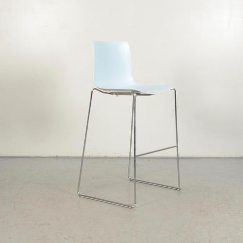 Design barkruk Arper Catifa 46 - Lichtblauw, Huis en Inrichting, Stoelen, Gebruikt, Ophalen of Verzenden