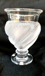 Lalique - René Lalique - Vaas -  Ermenonville  - Kristal -, Antiek en Kunst, Antiek | Glaswerk en Kristal