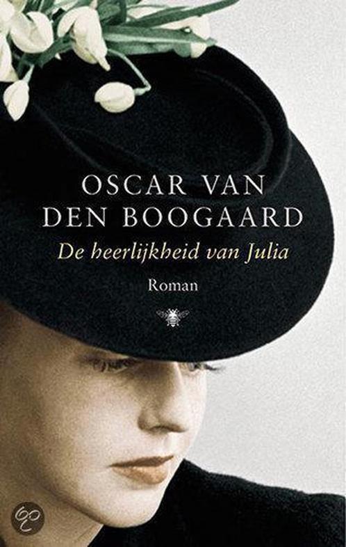 De heerlijkheid van Julia 9789023418986, Boeken, Romans, Gelezen, Verzenden