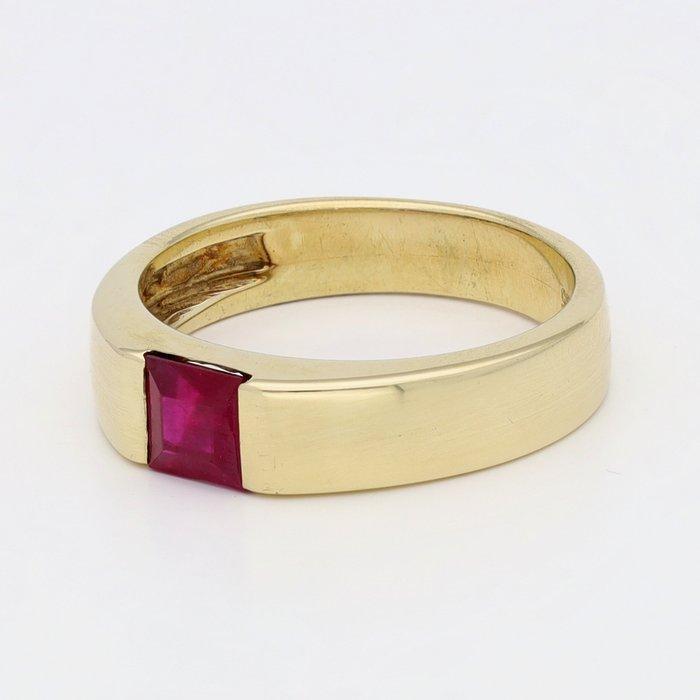 Bague - 14 carats Or jaune Rubis, Bijoux, Sacs & Beauté, Bagues