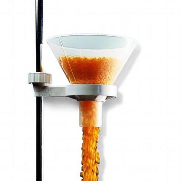 Poedertrechter       1x beschikbaar voor biedingen