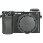 Tweedehands Sony A6100 Body Zwart CM5174, Audio, Tv en Foto, Fotocamera's Digitaal, Ophalen of Verzenden, Gebruikt, Sony