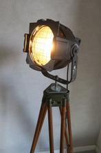 Theater Lamp - Staande lamp - Aluminium, Hout, Staal