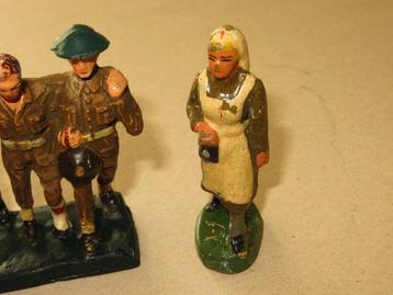 Durso, Solido durso - Figuur - 5x soldats blessés médecin et beschikbaar voor biedingen