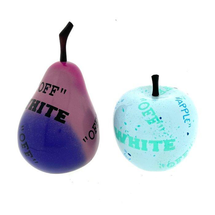 ZizaArt (XXI) - Off White Fruit Art Sculptures (Set of 2), Antiek en Kunst, Kunst | Designobjecten