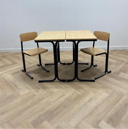 Tweedehands complete school set Galvanias 8 stuks tafels +, Huis en Inrichting, Stoelen, Gebruikt, Vijf, Zes of meer stoelen, Hout