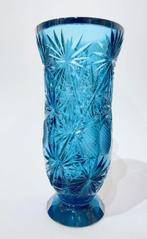 Vaas - met de hand gesneden glas