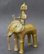 Bastar bronzen olifant met ruiter - Brons - India - vroege