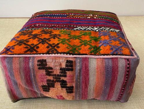 Kelim Poef - Kelim - 48 cm - 48 cm, Antiek en Kunst, Kunst | Designobjecten