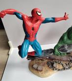 Enesco, Marvel - Peter Mook - Statue, Spider-Man vs. Hulk -