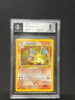 Pokémon - 1 Graded card - Dracaufeu 4 Première édition, Foil