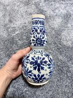 Rembrandt, Plateelbakkerij Zuid-Holland - Vaas - Aardewerk -, Antiquités & Art, Antiquités | Verre & Cristal