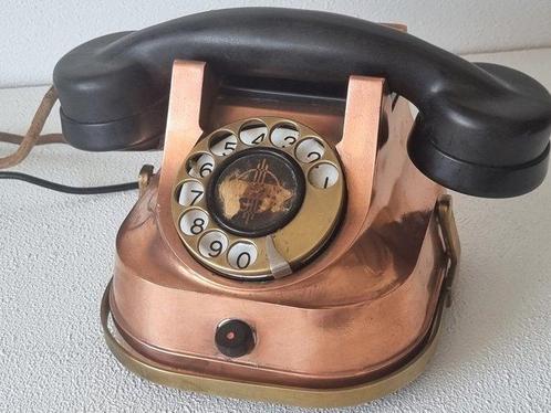 Atea RTT 56A - Téléphone analogique - Cuivre, Laiton, Antiek en Kunst, Kunst | Designobjecten