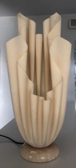 Georgia Jacob - Lampe de table - Celluloïd, Polycarbonate -, Antiek en Kunst, Antiek | Verlichting