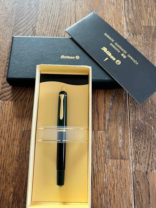 Pelikan - M250 - Vulpen, Collections, Stylos