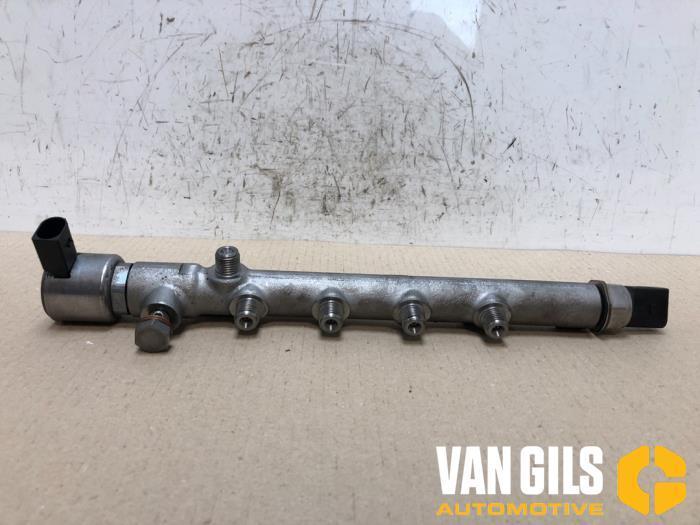 Galerij (Injectie) Mercedes B-Klasse O216593, Auto-onderdelen, Motor en Toebehoren