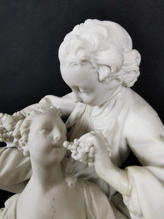 Beeld, Stile Sèvres Figure bisquit di una coppia di ragazzi, Antiek en Kunst, Antiek | Glaswerk en Kristal