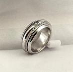 Piaget - Eeuwigheidsring - possession - 18 karaat Witgoud -, Handtassen en Accessoires, Antieke sieraden
