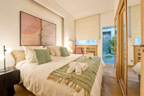 Appartement aan Rue Chair et Pain, Brussels, Immo, Appartementen en Studio's te huur, 50 m² of meer