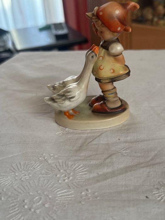 Hummel - Beeldje - Mädchen mit Gänsen - TMK2 - Porselein, Antiek en Kunst, Curiosa en Brocante