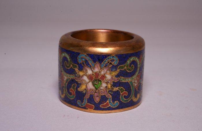 20e eeuw Cloisonné email archer’s ring (Geen minimumprijs), Antiek en Kunst, Antiek | Overige Antiek