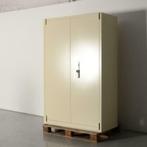 Overtoom kluis, creme, 195 x 125 cm, incl. 4 legborden, Ophalen of Verzenden, Gebruikt